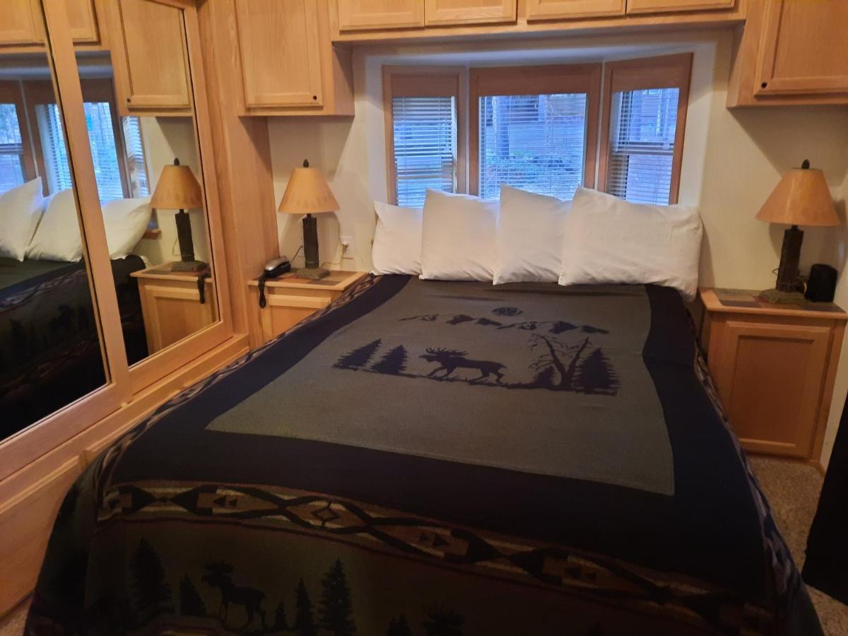 Willamette Pass Inn & Chalets Odell Lake Zewnętrze zdjęcie