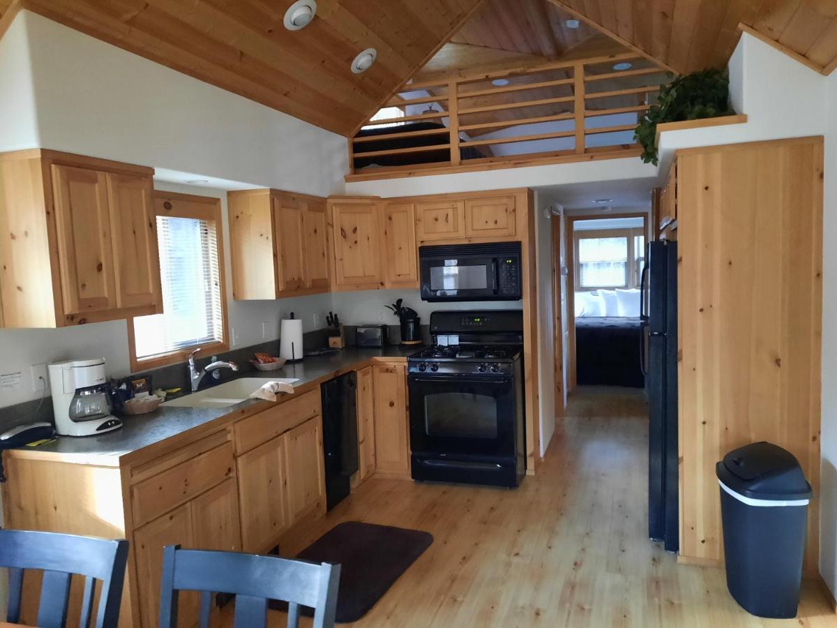 Willamette Pass Inn & Chalets Odell Lake Zewnętrze zdjęcie